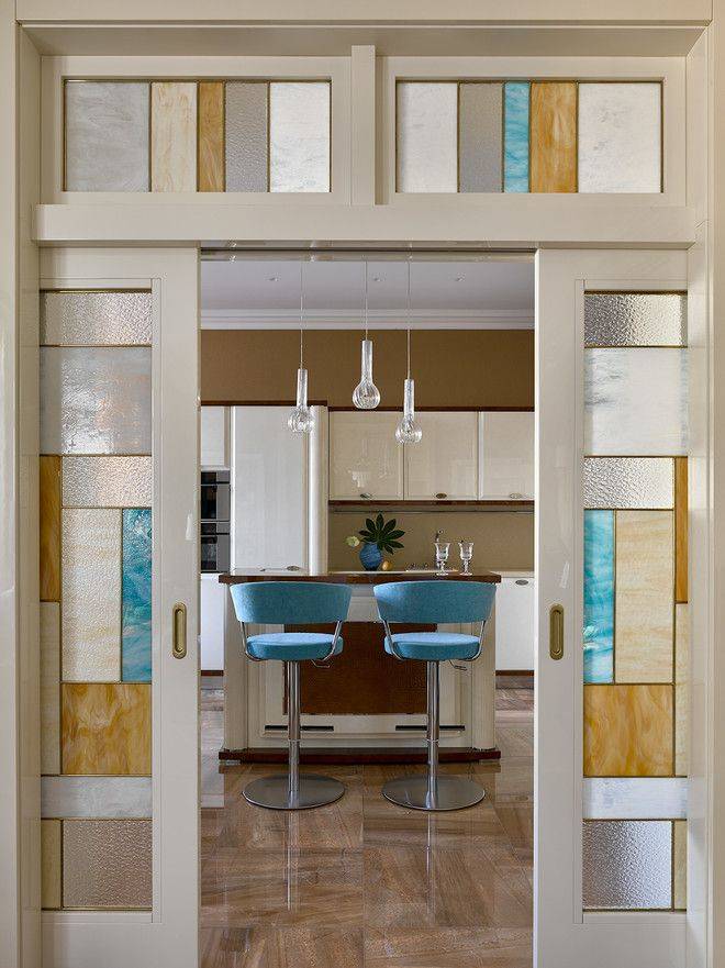 Раздвижные двери на кухню: складная и сдвижные кухонные-купе, межкомнатные, стеклянная откатная