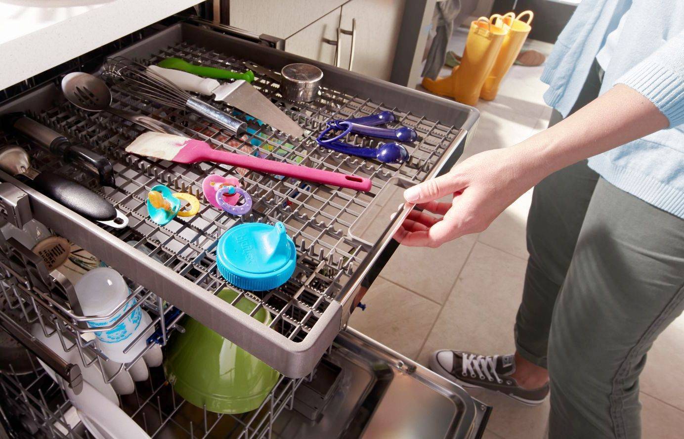 Можно ли мыть кастрюли в посудомоечной машине? 5 правил эффективной мойки