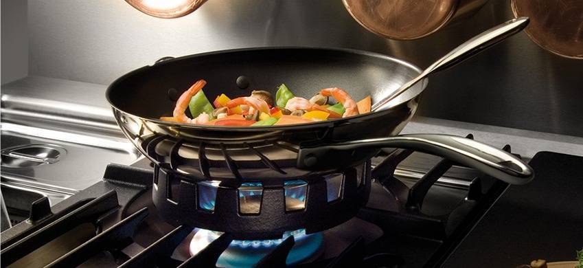 Как выбрать сковороду: из каких материалов сковородки лучше и безопасней, рейтинг и отзывы