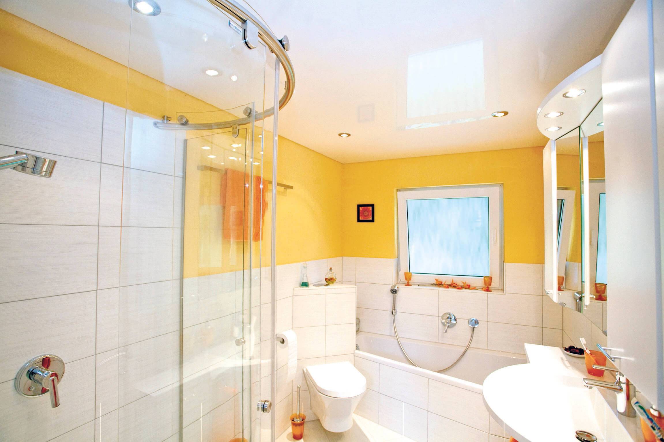 Натяжной потолок в ванной дизайн фото