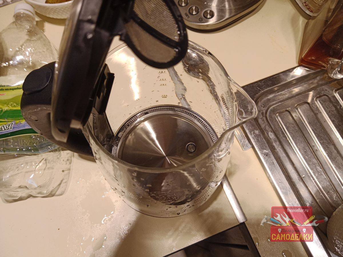 Как очистить чайник от накипи в домашних условиях содой