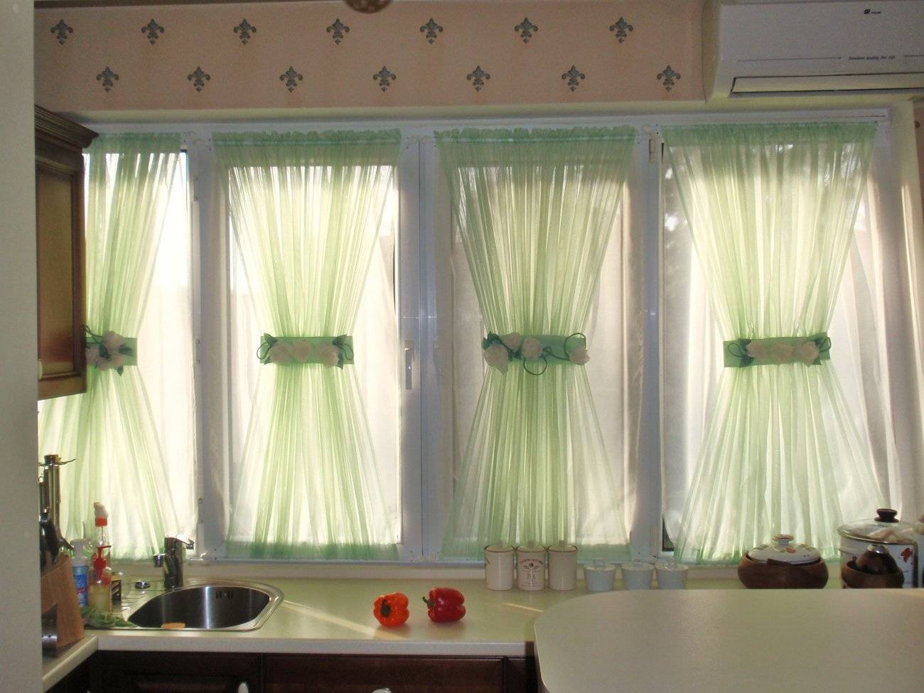 Как сшить шторы на кухню: выкройки и схемы для пошива стильных штор (135 фото + видео)