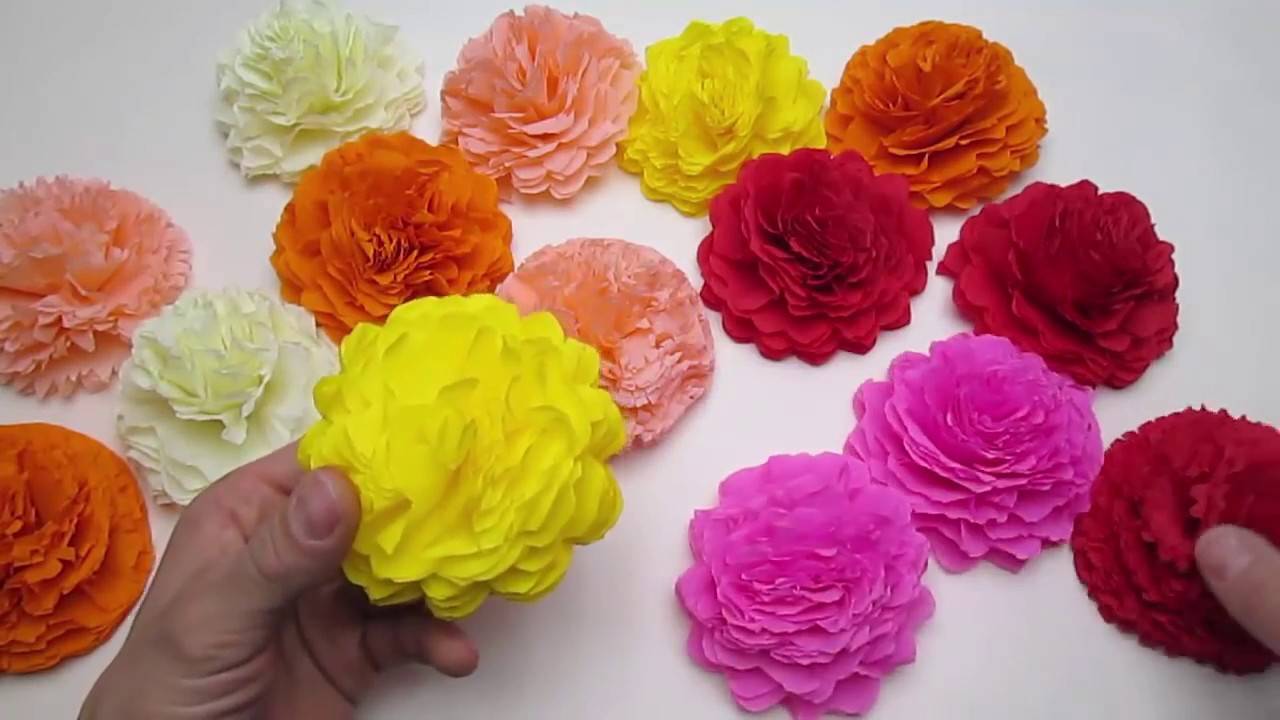 Цветы из гофрированной бумаги своими руками: 80 фото идей, видео мастер-классы