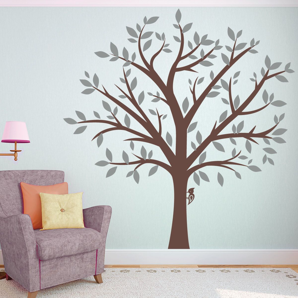 Дерево на стене: оформление рисунка своими руками