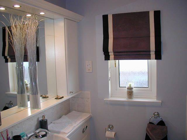Шторы для ванной комнаты на окно дизайн фото