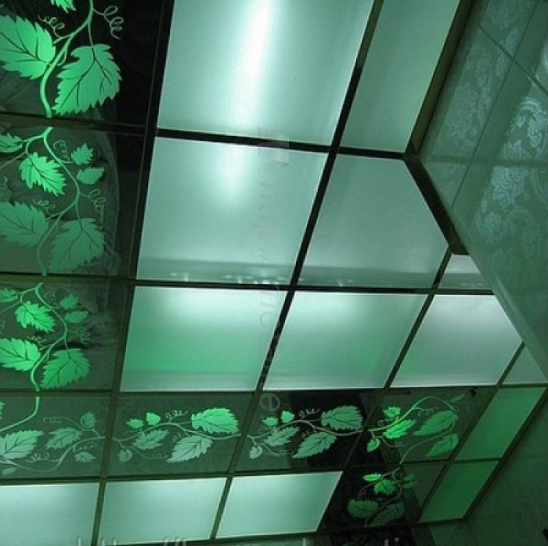 Разновидности стеклянных потолков и их особенности