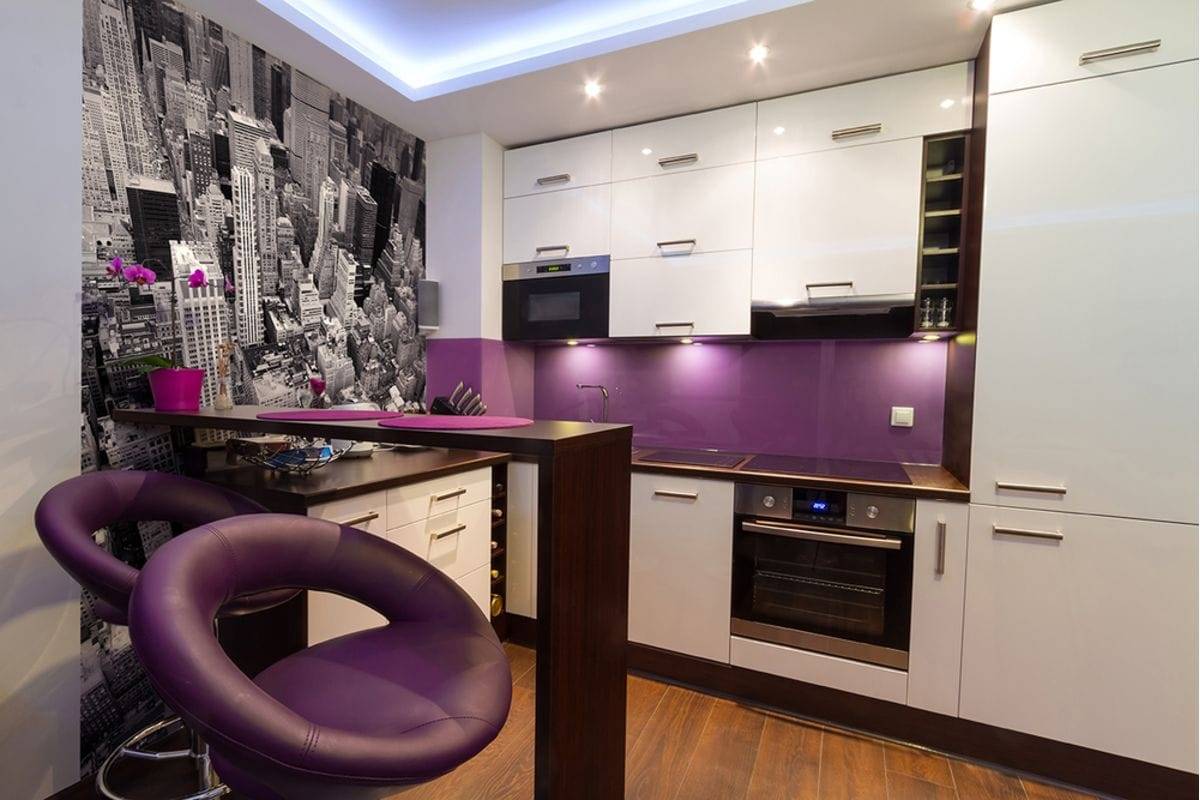 Фиолетовые кухни в интерьере