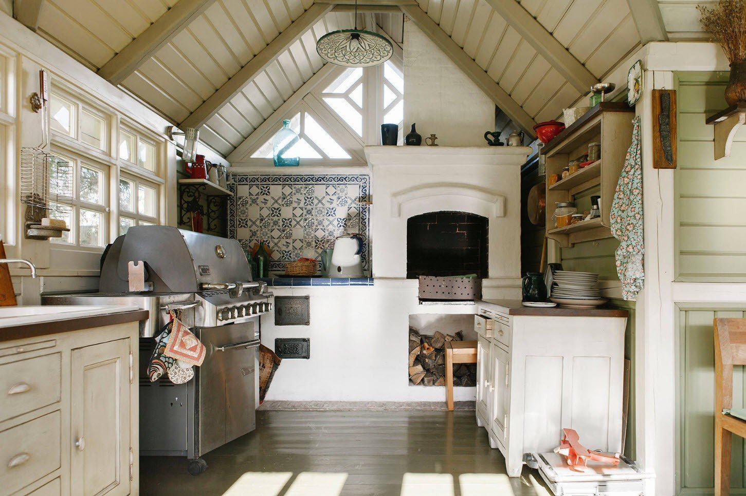 Кухня на даче: 44 фото в интерьере и идеи дизайна