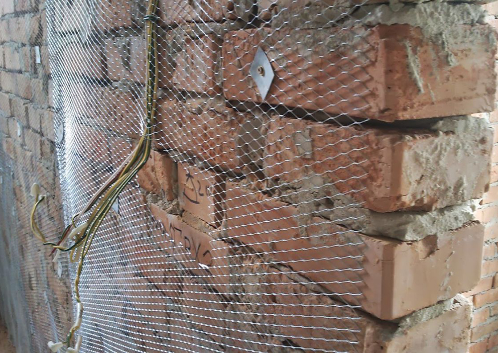 Сетка рабица для стен под штукатурку, зачем она нужна, виды рабицы под штукатурку: металлическая, стекловолоконная и полимерная