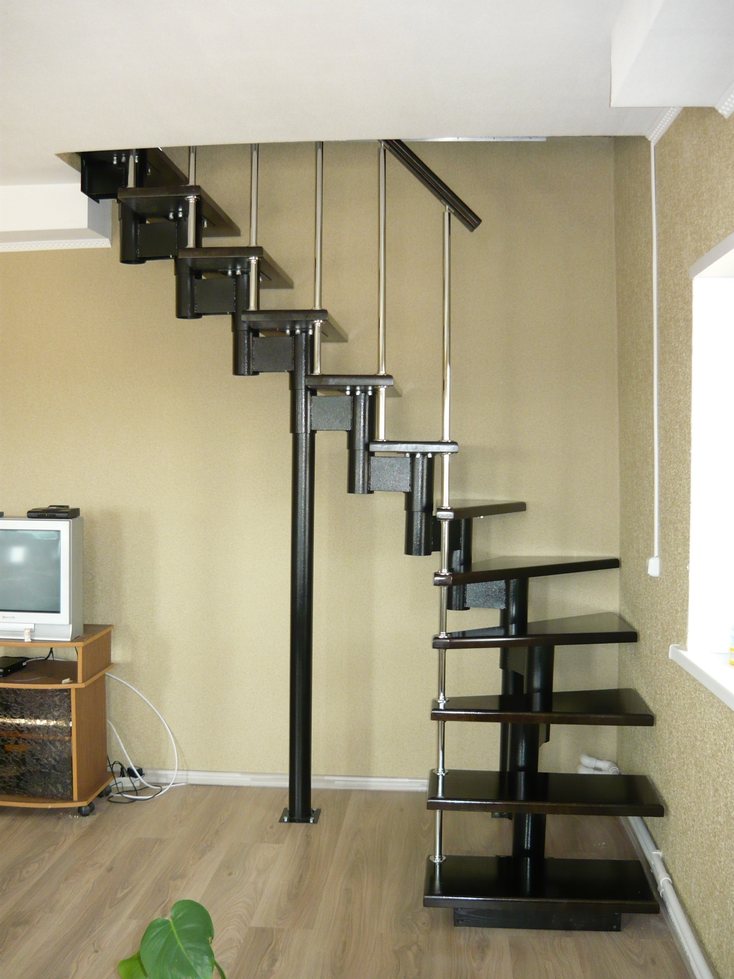 Консольная лестница своими руками на второй этаж: как сделать просто и прочно