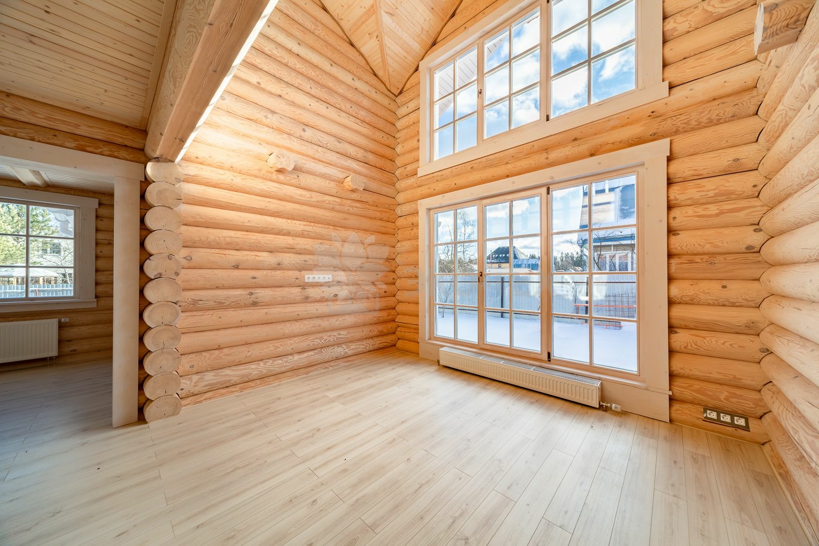 Чем лучше обшить стены в деревянном доме внутри