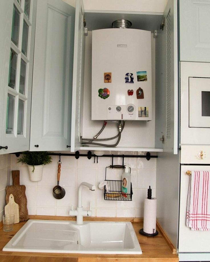 Кухня с газовой колонкой – 7 дизайн-идей, 8 советов по ремонту и 40 фото