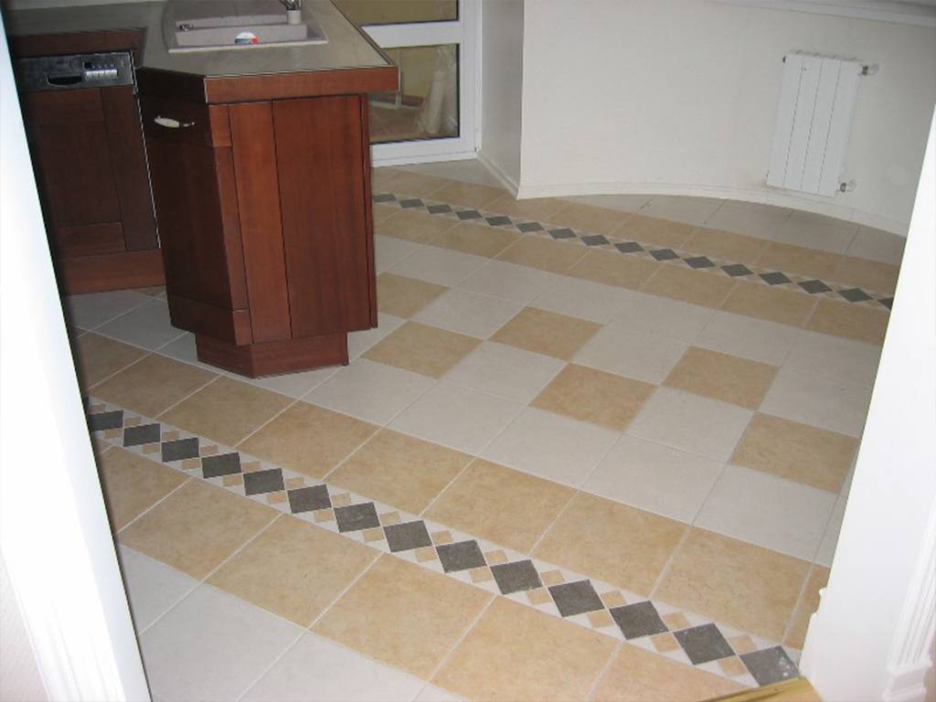 Дизайн плитки напольной для кухни и коридора