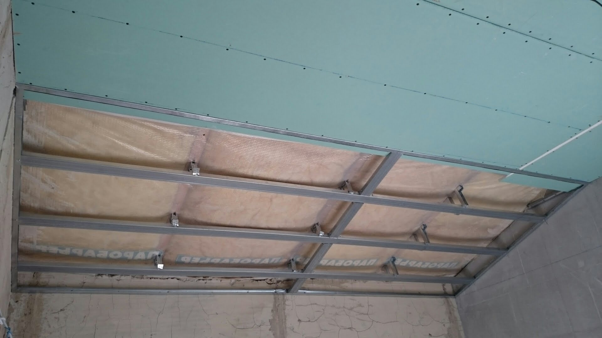 Подшивка потолка гипсокартоном — пошаговая инструкция