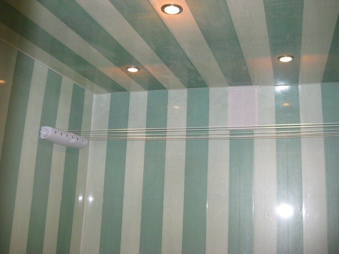 Как крепить панели пвх к стене в ванной  21 фото с примерами - все про гипсокартон