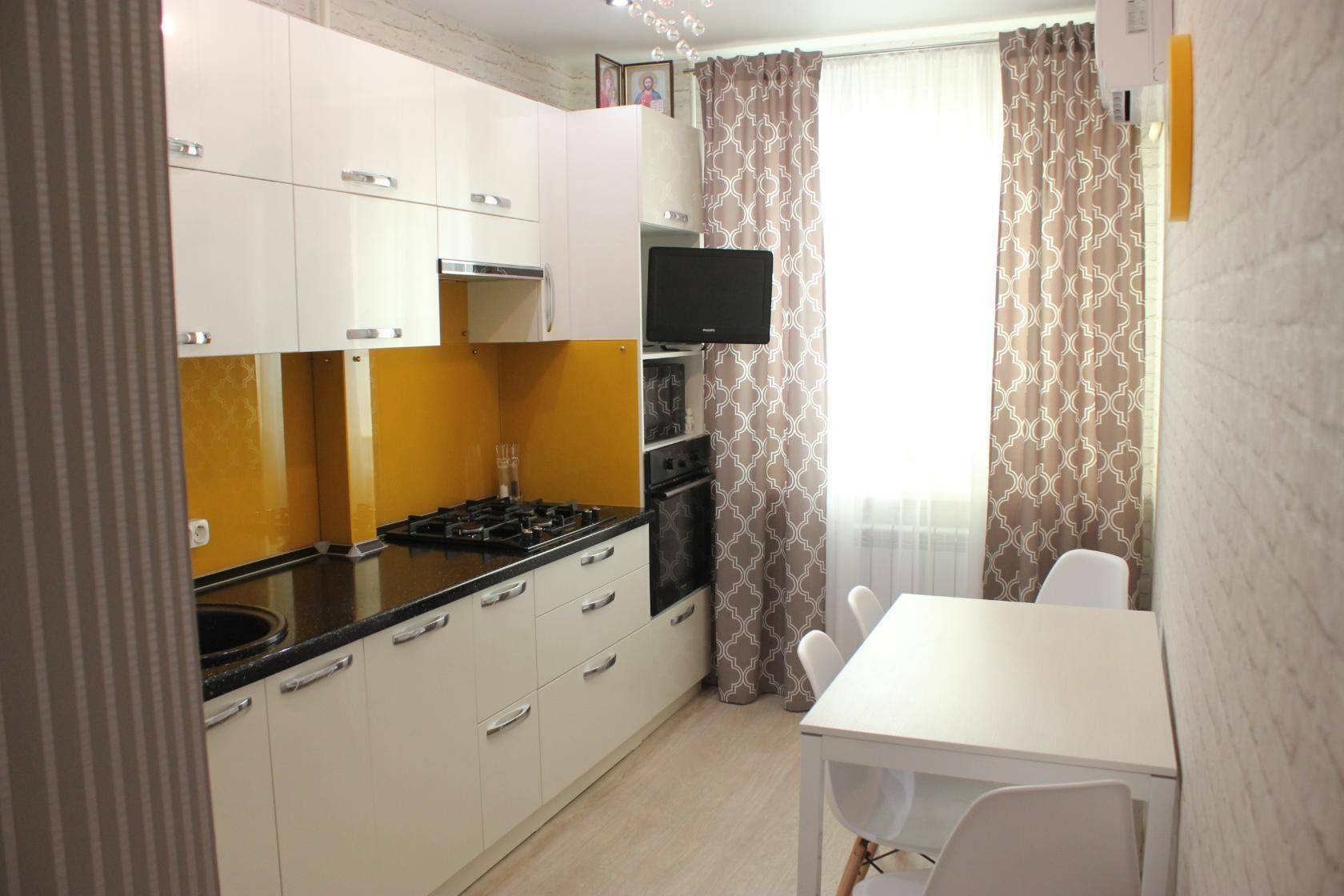 Белая кухня 7 кв м "Икеа" в Москве (3 фото, отзыв + цена)