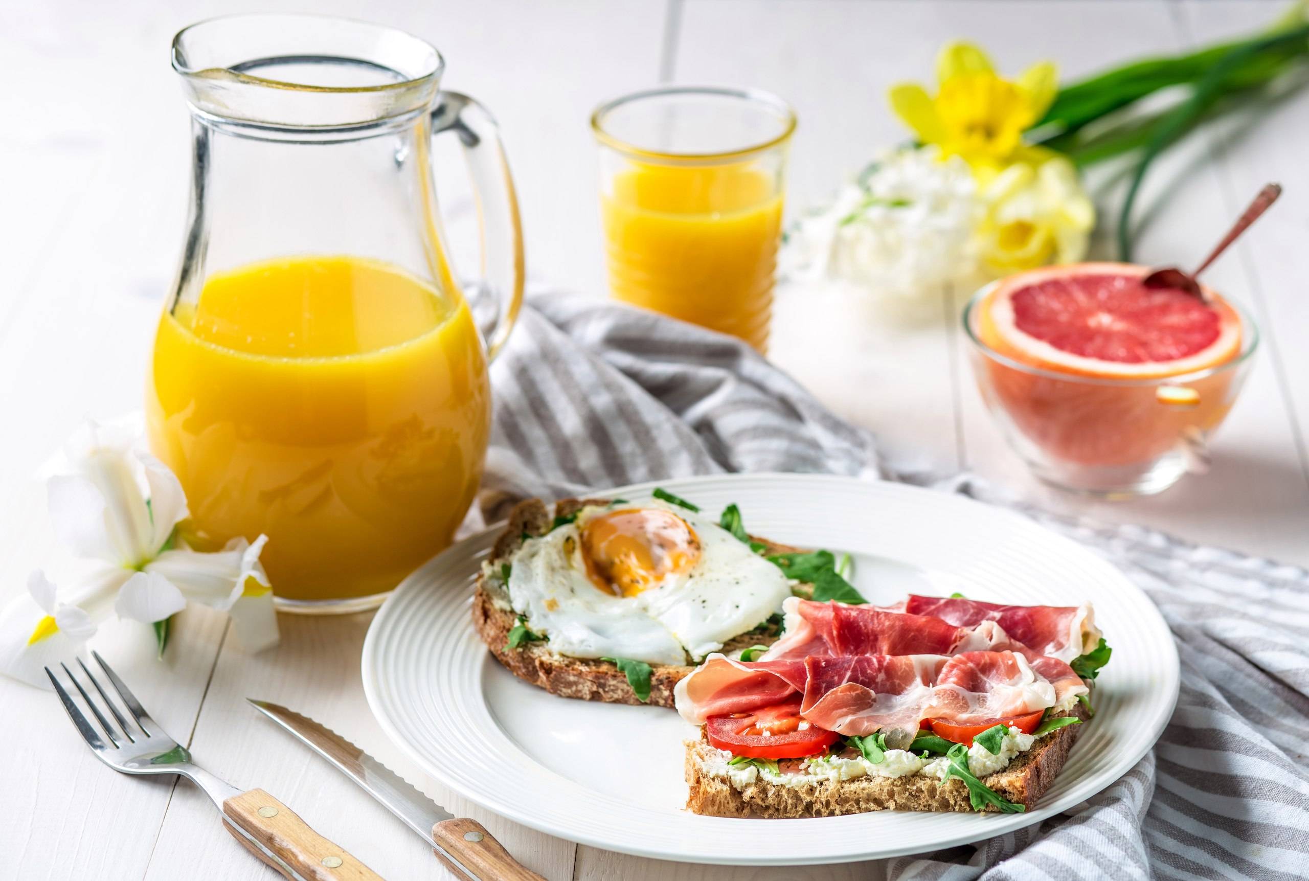 Так ли полезен завтрак для нашего организма, как все об этом говорят