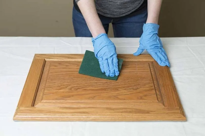Покрасить мебель своими руками: 5 способов и простых мк