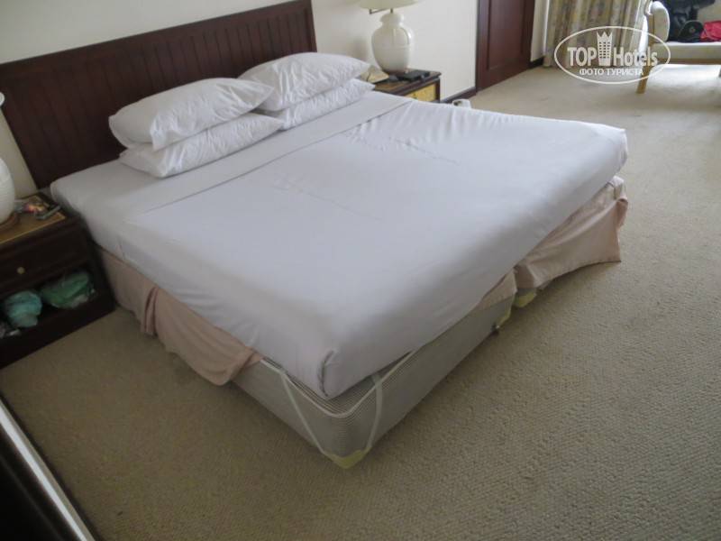 Как правильно застелить кровать в отеле? - подборки ответов на вопросы