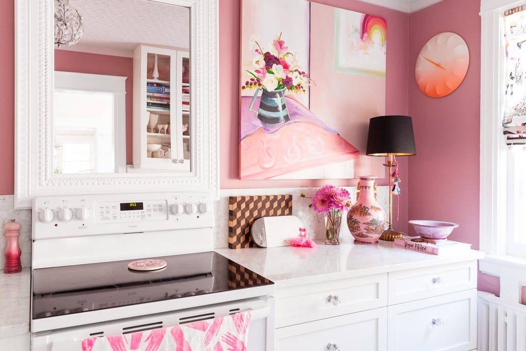 Розовая кухня: сочетание цветов, дизайн гарнитура, подбор обоев и фартука | дизайн и фото