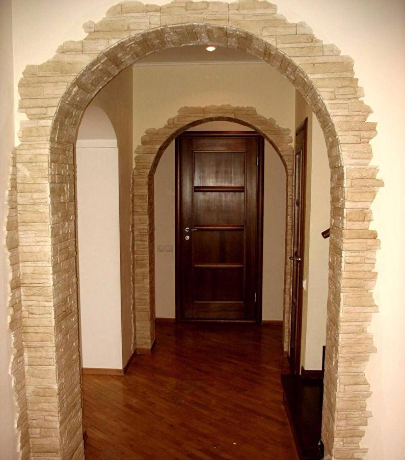 Ремонт коридора с аркой в квартире фото