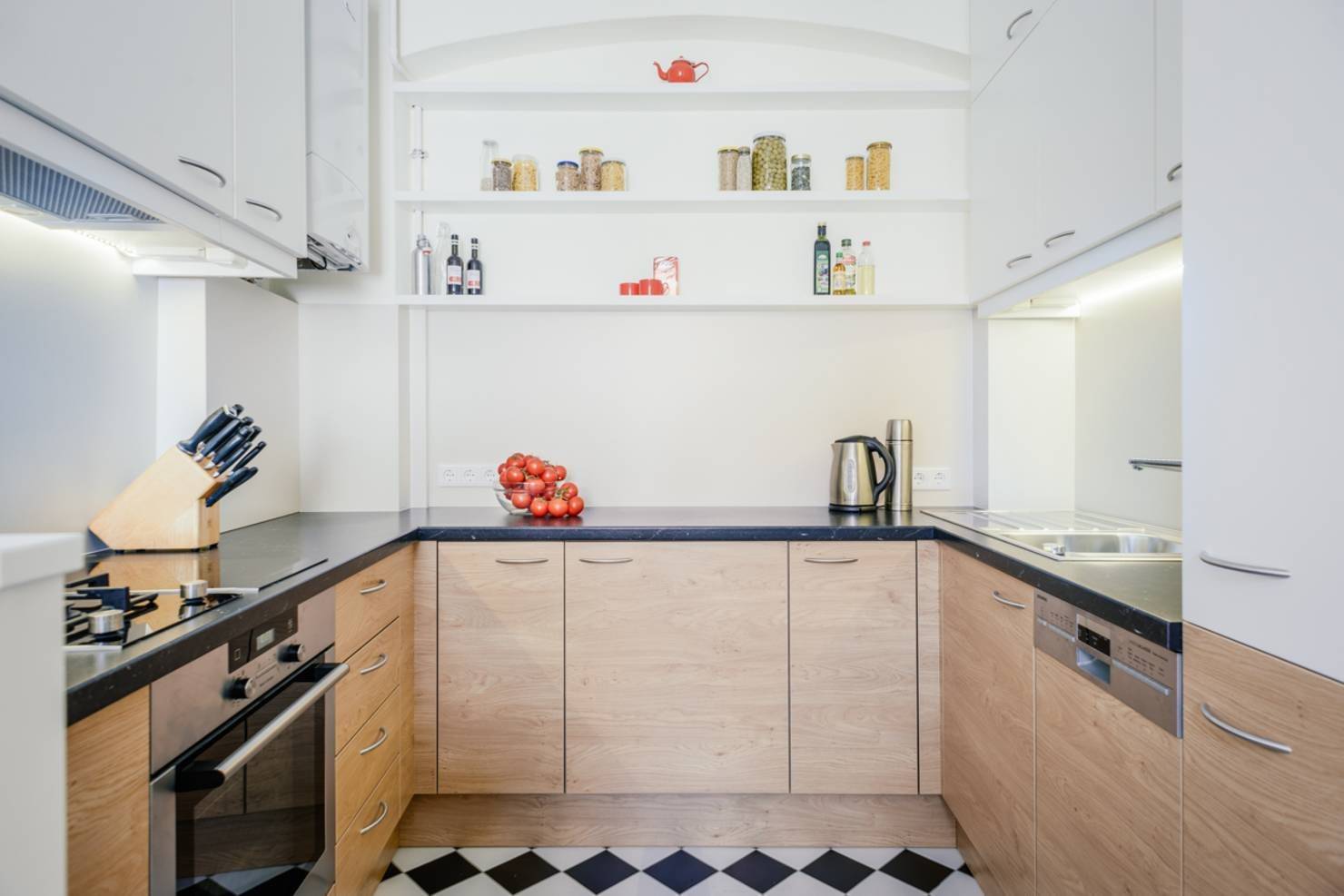 Кухня без окна: особенности стильного дизайна
