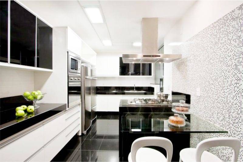 Дизайн интерьера черно-белой кухни: варианты оформления