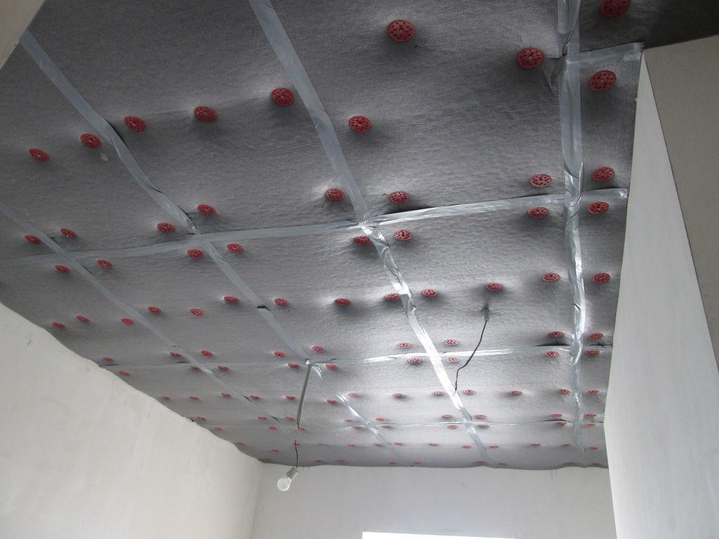 Натяжные потолки с шумоизоляцией (17 фото)
