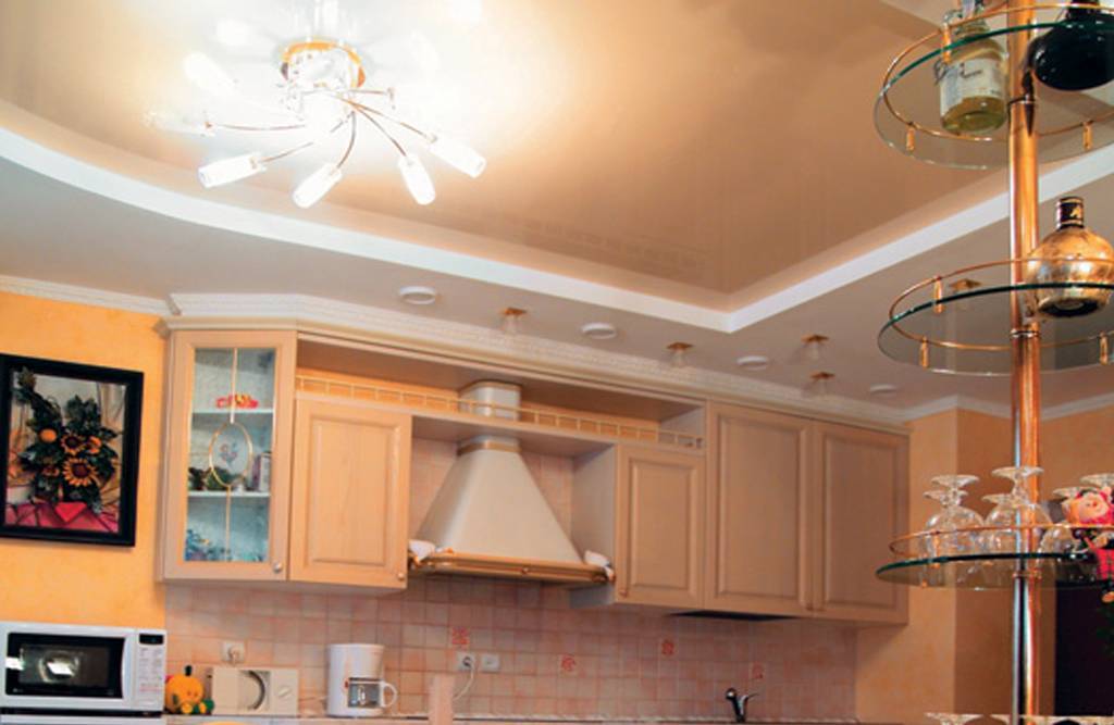 Потолки из гипсокартона на кухне - фото различных вариантов дизайна