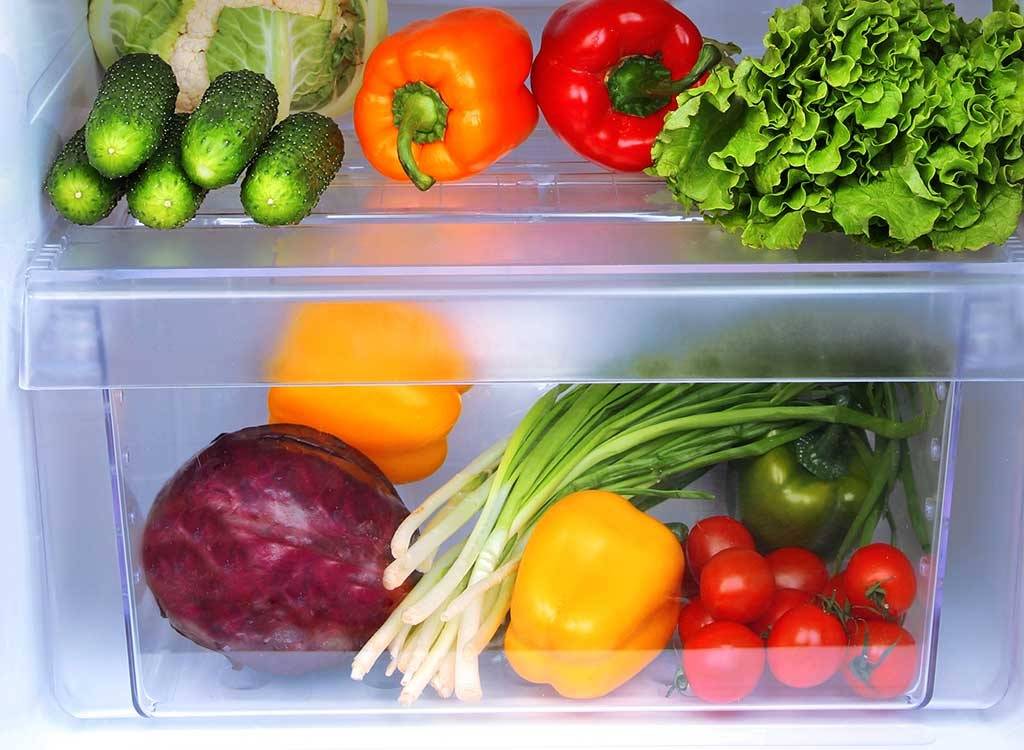 Как правильно хранить продукты в холодильнике: главные советы