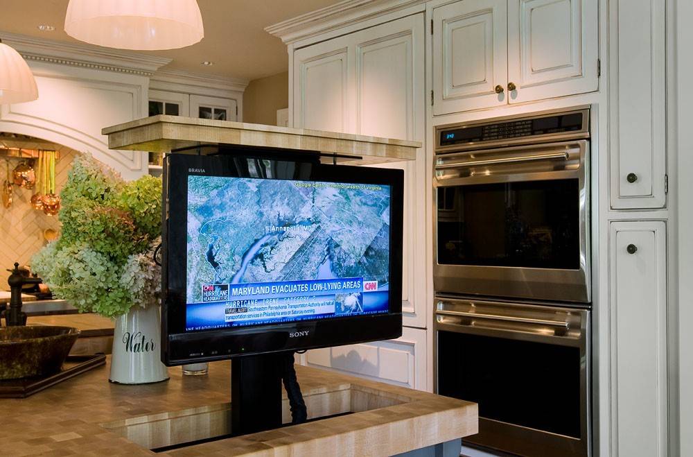 Телевизор на кухню - интерьерные решения и современные идеи по применению телевизора (145 фото)