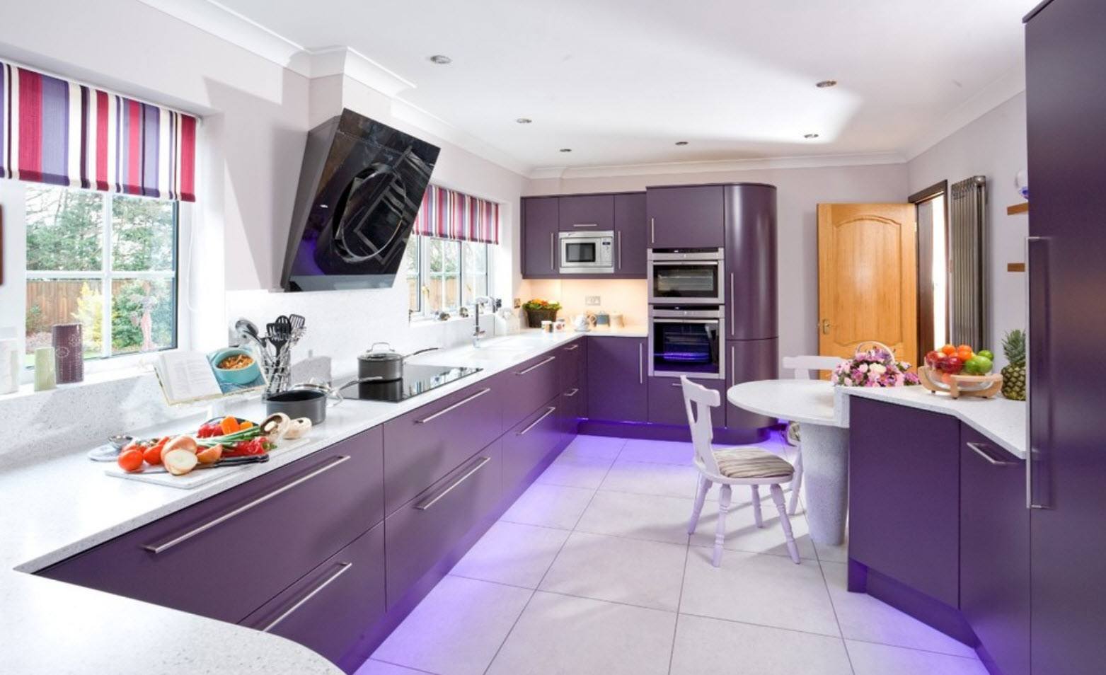 Сиреневый цвет в интерьере кухни — безупречное оформление красивого интерьера (85 фото)