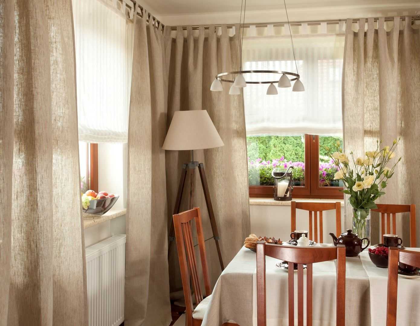 Льняные занавески в стиле прованс на кухню фото