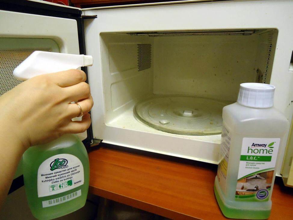 Как отмыть микроволновку внутри от жира в домашних условиях