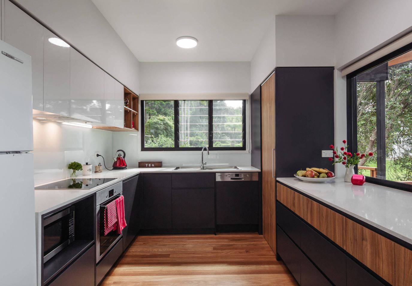 Дизайн кухни 6 кв м - фото новинки 2019 года