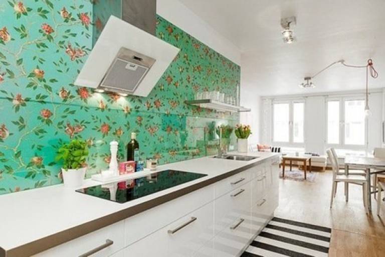 Краска для кухни: плюсы и минусы,виды, уход за поверхностью,советы