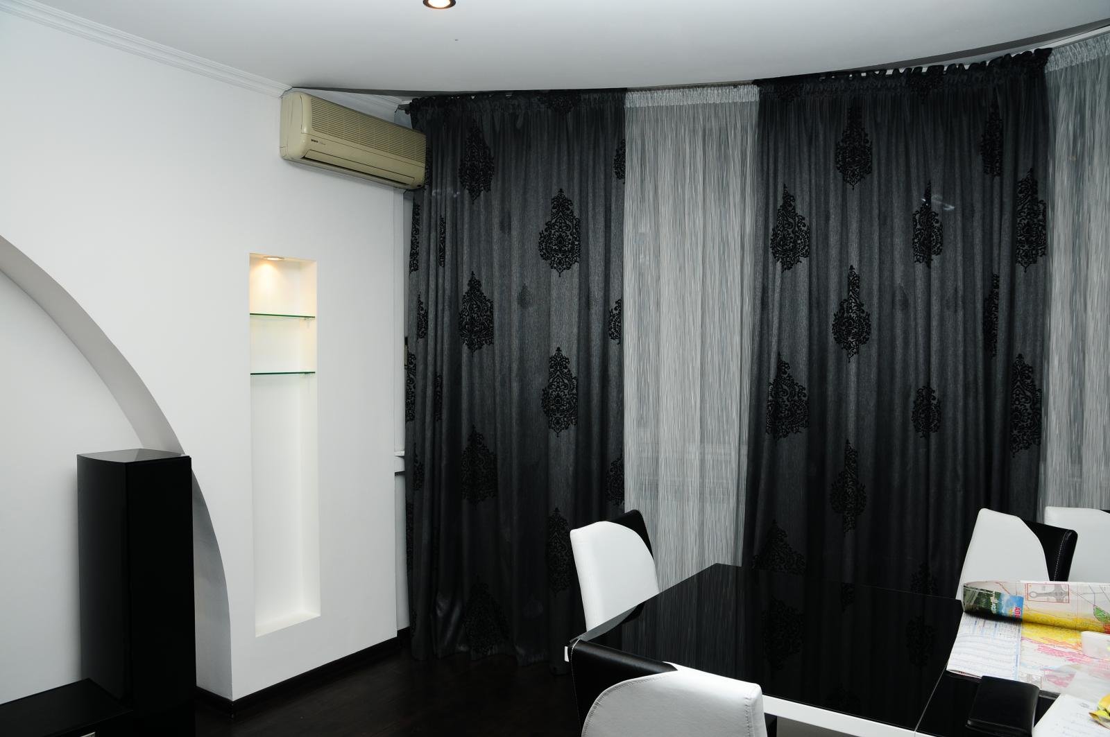 Черно-белые шторы: 100 фото вариантов идеального оформления спальни