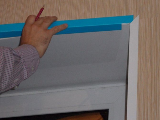 Как приклеить уголки на откосы окна: чем приклеить пластиковый уголок