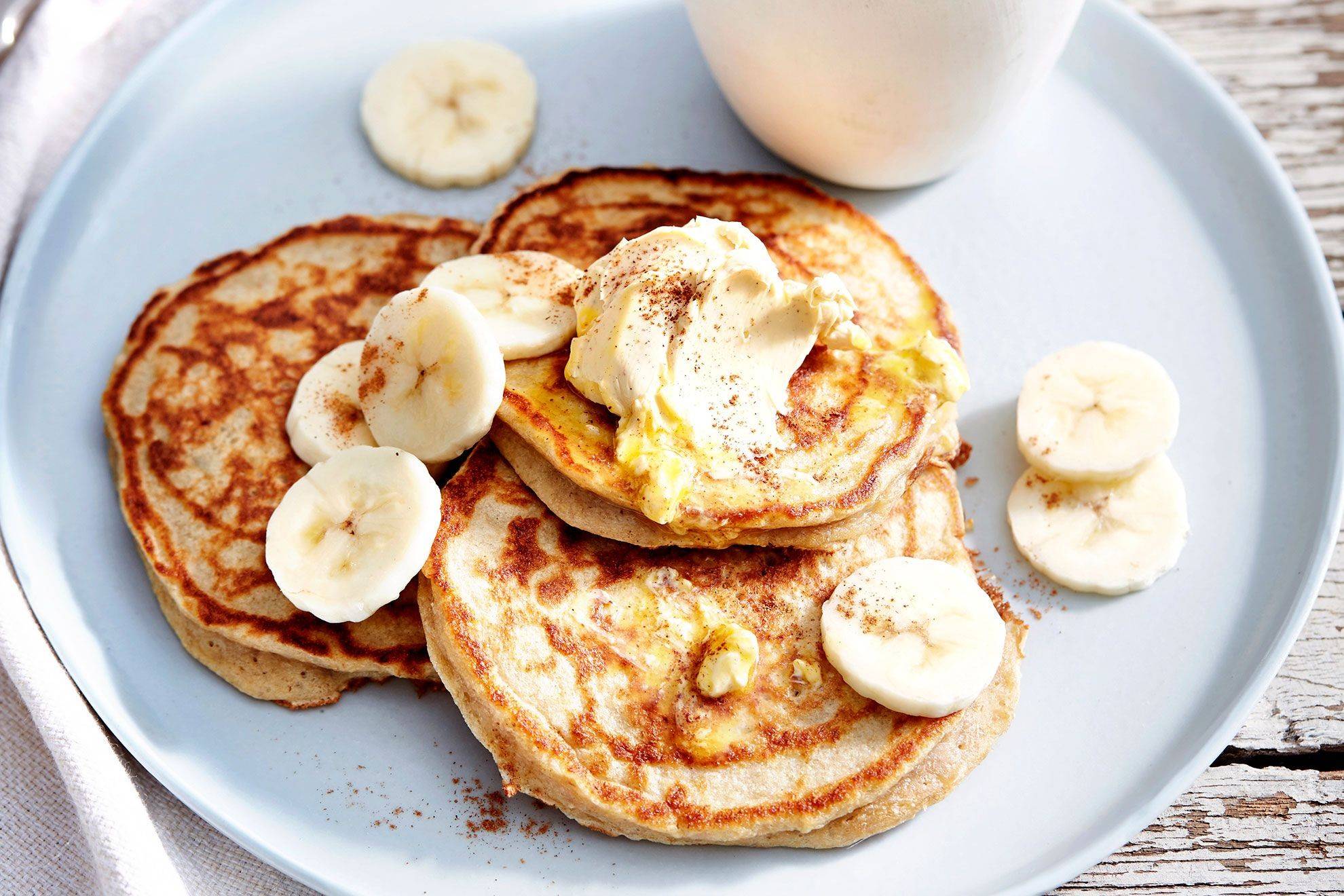 Банановые оладьи из 2 ингредиентов – идея для пп-завтрака