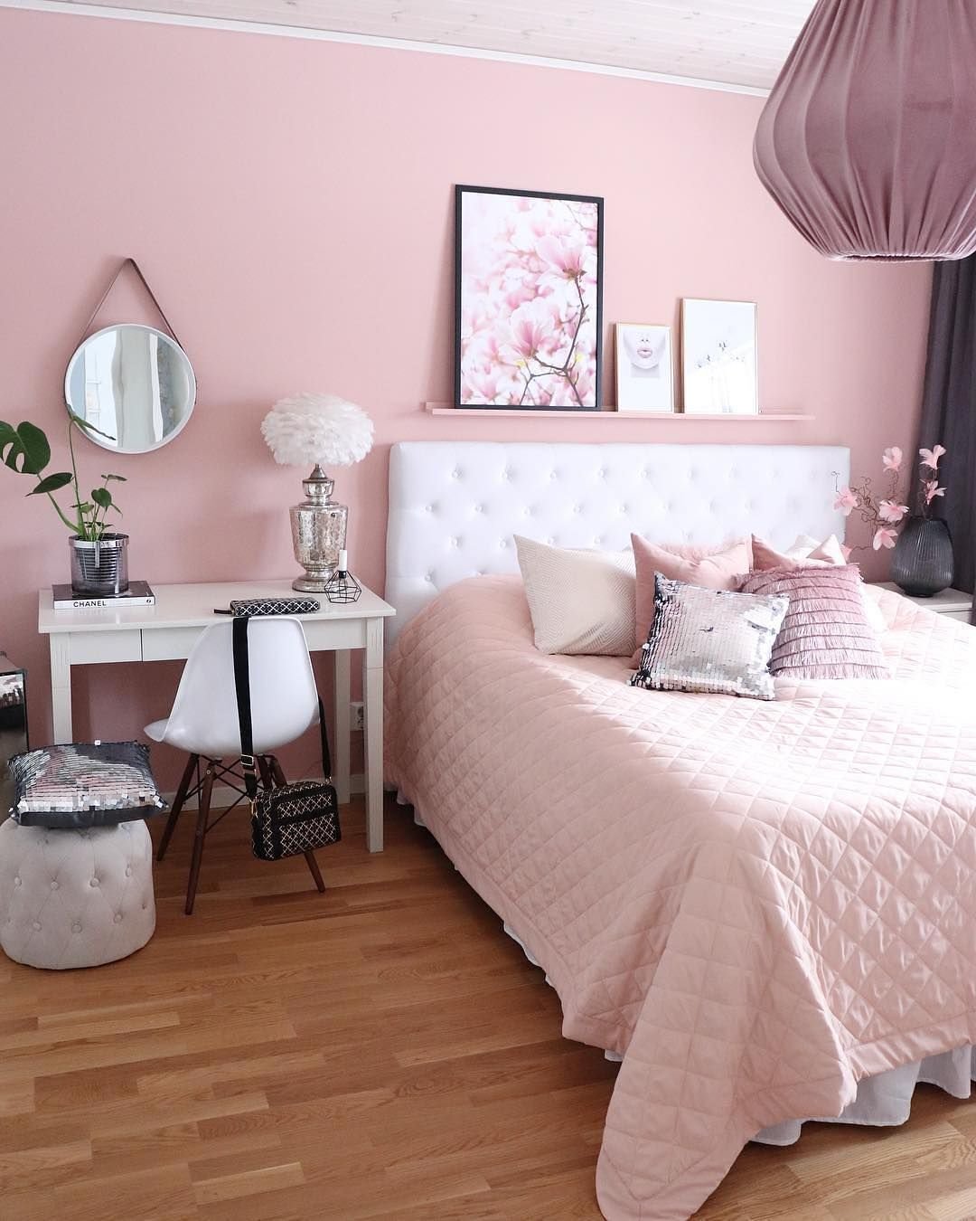 розово белая комната дизайн