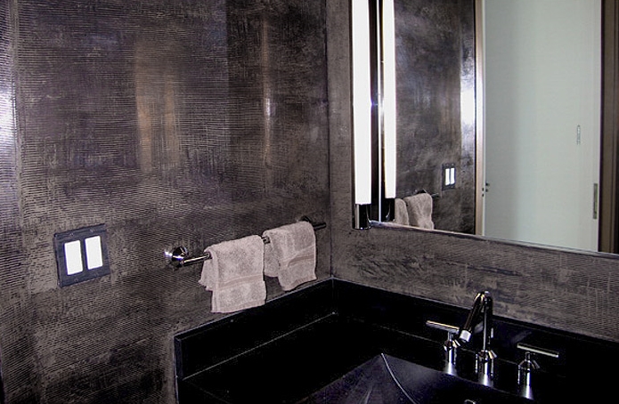 Декоративная штукатурка в ванной комнате: достоинства и недостатки, особенности подготовки поверхности и самостоятельное нанесение
