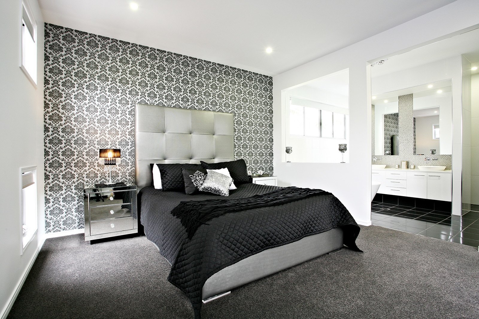 Черный потолок: в интерьере, фото дизайна, черно-белая комната и серые стены своими руками