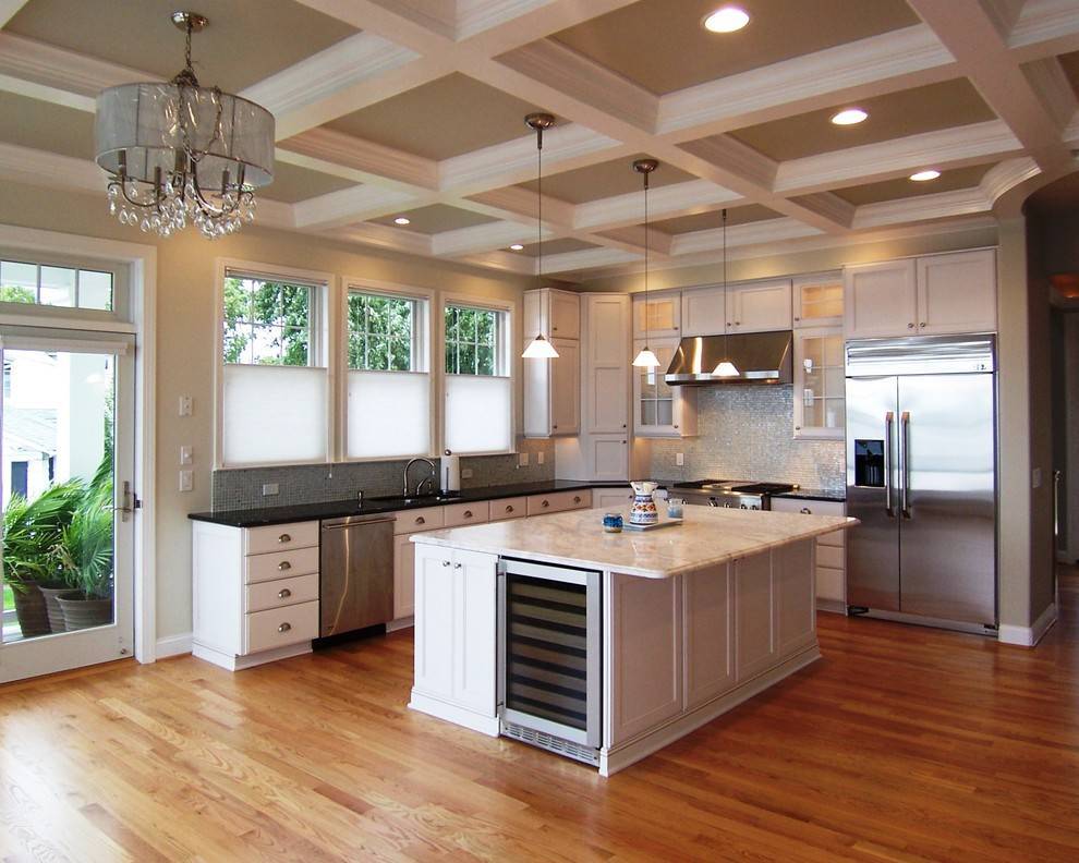 Оптимальный вариант кухонного потолка — как не ошибиться в выборе?