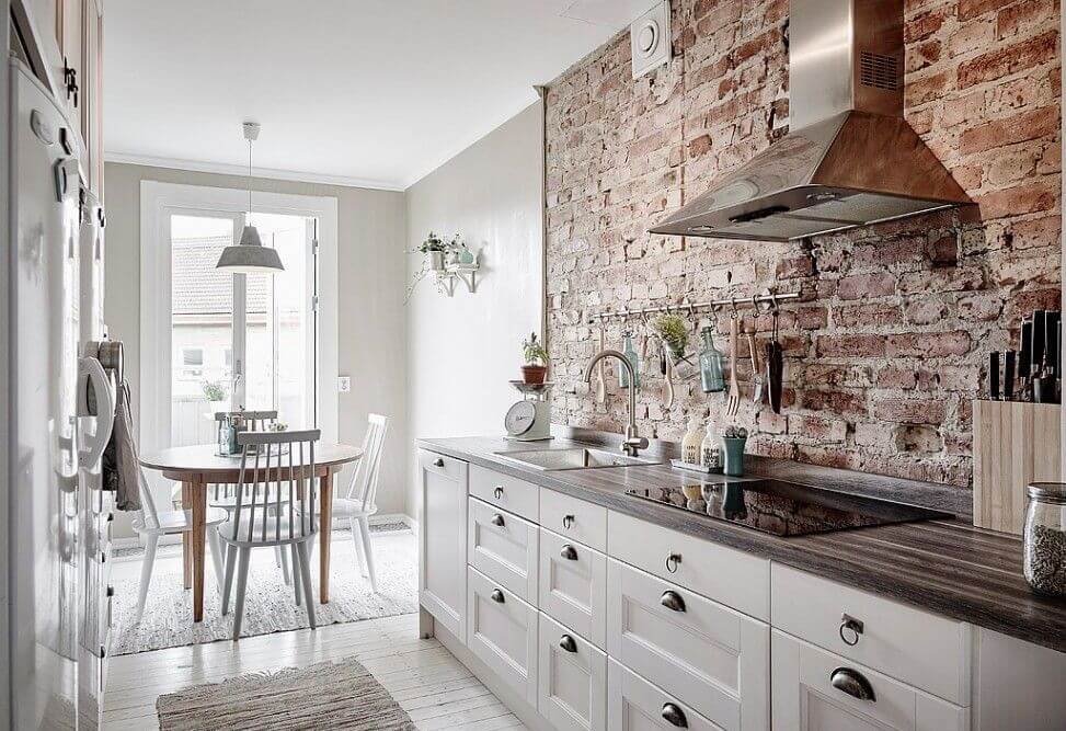 Скандинавский стиль в интерьере кухни: реальные фото дизайна угловой кухни белого и серого цвета