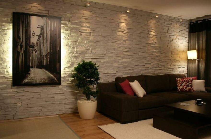 Декор стен в гостиной: лучшие идеи в современном стиле