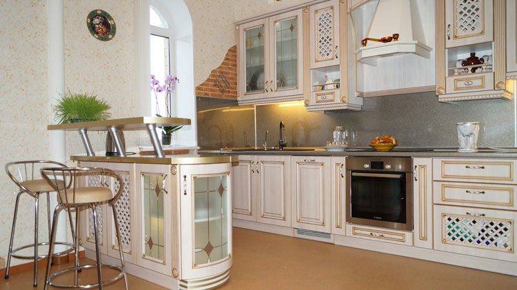 Дизайн кухни с гостиной в частном доме в классическом стиле — портал о строительстве, ремонте и дизайне