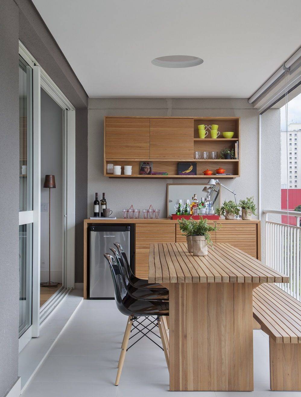 Кухня на балконе - дизайн (20 фото)