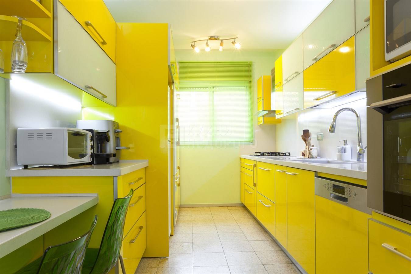Сочетание цветов и оттенков в дизайне интерьера квартиры: 250 фото