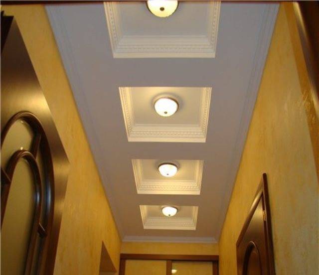 Красивые потолки из гипсокартона для прихожей: то что нужно | gipsportal
варианты красивых гипсокартонных потолков для прихожей — gipsportal