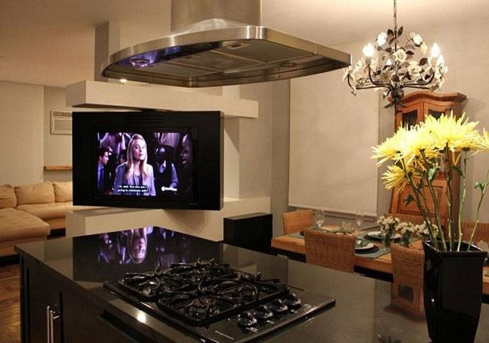 Телевизор на кухне: как выбрать размер и где расположить? | домфронт